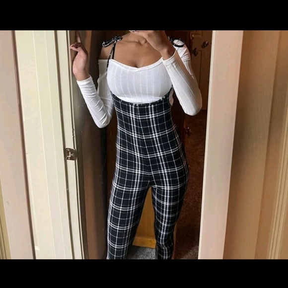 Off Shoulder Ribbed-Knit Shirt Women's - Picture 10 of 14